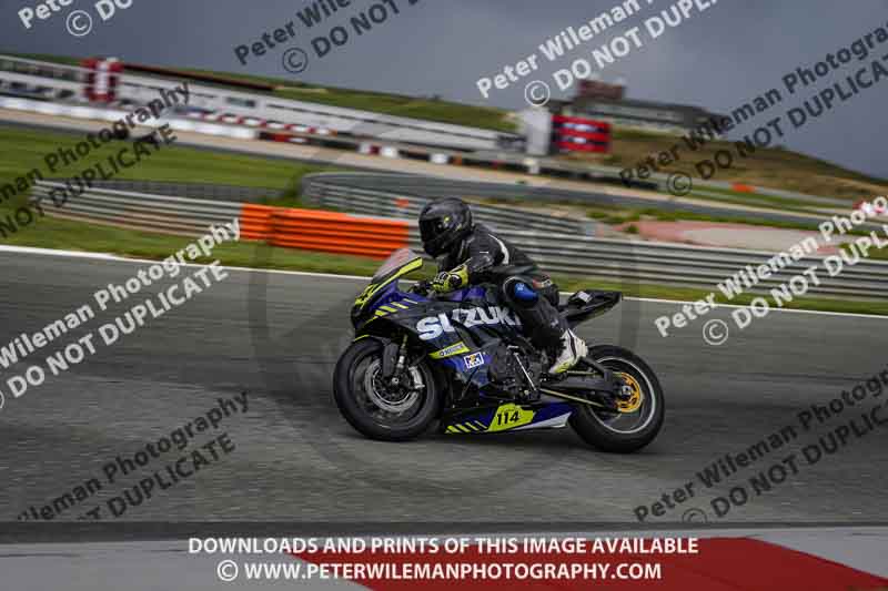 cadwell no limits trackday;cadwell park;cadwell park photographs;cadwell trackday photographs;enduro digital images;event digital images;eventdigitalimages;navarra;no limits trackdays;peter wileman photography;racing digital images;trackday digital images;trackday photos